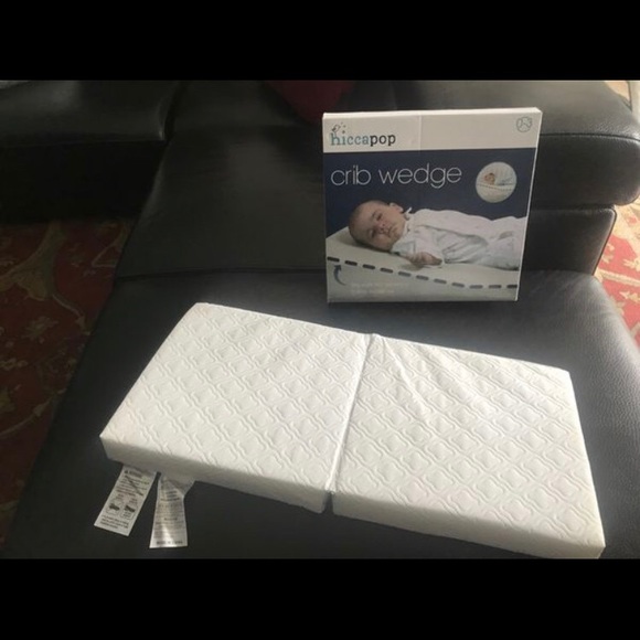 hiccapop crib wedge